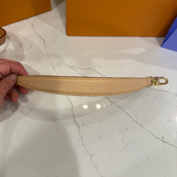 SAUMUR BB - Picture 6 of 11